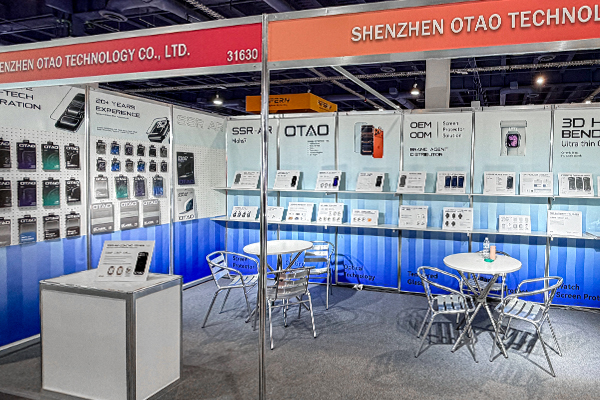 We showcased our full range of new products at major international trade fairs1